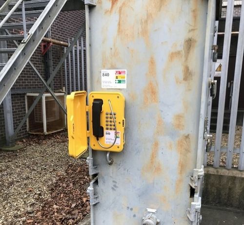 Neueste Unternehmensnachrichten über J&R Wasserdichtes Telefon Exportiert nach England